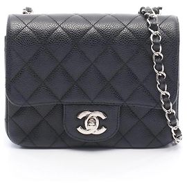 Bolsa de Ombro Mini Matelassé Chanel Preto