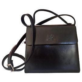 Courreges Schwarze Handtasche aus Vinyl Schwarz