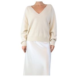 Eric Bompard Cremiger gerippter V-Ausschnitt-Pullover - Größe M Roh