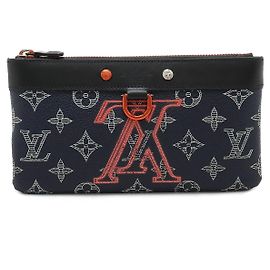 Pochette Apollo Monogram di Louis Vuitton Blu