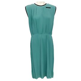 Robe sans manches plissée en soie teal Marni avec bord noir Vert