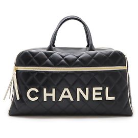 Sac Boston en cuir matelassé Chanel Noir