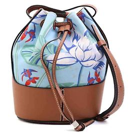 Sac à épaule Paula's Ibiza de Loewe Marron Bleu
