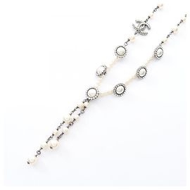Colar Coco Mark da Chanel Prata Branco Outro