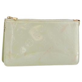 LOUIS VUITTON Monogram Vernis Lexington Accessory Pouch Gris M91056 Auth hk3460 Grey