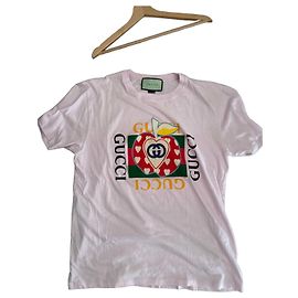 Camiseta Gucci rosa con estampado de logo Rosa