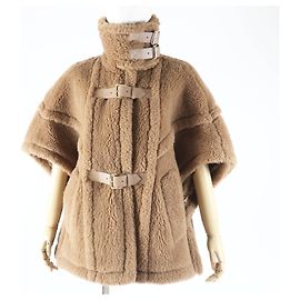 Max Mara RODANO TEDDY BEAR Poncho de seda color camello Castaño