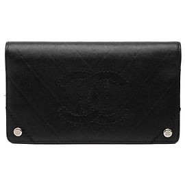 Chanel V-Stitch Coco Mark Bifold Long Wallet in Black Black