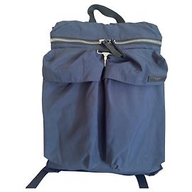Mochila de Nylon Givenchy en Azul Oscuro Azul oscuro