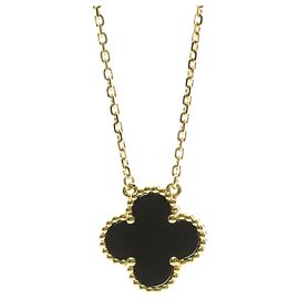 Van Cleef & Arpels 18K Gold Onyx Pendant Necklace Golden