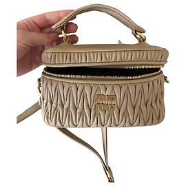 Bolsa Matelassé Miu Miu Bege