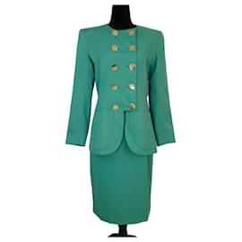 Costume jupe vert YSL avec veste à double boutonnage 1994, costume vintage Yves Saint Laurent Variation Vert