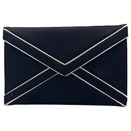 Yves Saint Laurent Pochette en satin noir vintage Noir