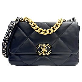Borsa Chanel 19 in agnello nero Nero