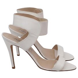 Manolo Blahnik Elastic Strap Sandal Heels in White Leather White Cream