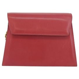 Salvatore Ferragamo Vintage Chain Leather Rose