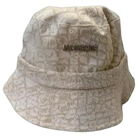 Jacquemus Eimerhut Beige Beige