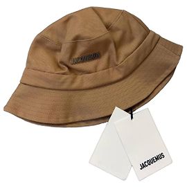 Chapéu Bucket Jacquemus Le Bob Gadjo Bege Bege