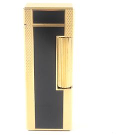 Alfred Dunhill Dunhill Square Lacquer Lighter Golden