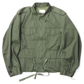 Autre Marque Chaqueta militar corta de algodón URU Verde Verde oliva