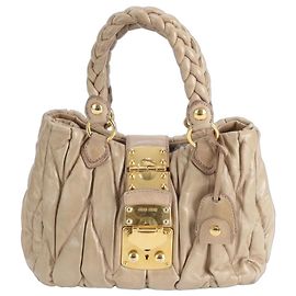 Borsa a mano/tote in pelle Matelassé Miu Miu Marrone