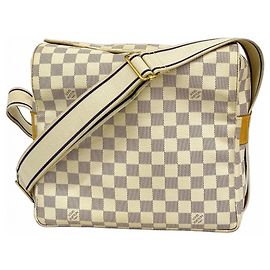 Bolsa de Ombro Naviglio Damier Azur da Louis Vuitton Branco