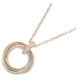 Colar de Diamante Trinity da Cartier Dourado