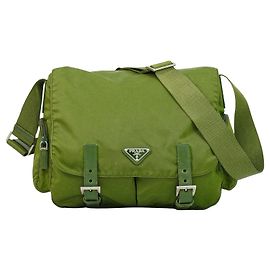 Bolsa de câmera com aba de fivela dupla Prada Tessuto Média Caqui