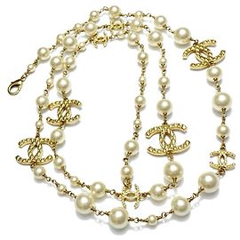 Colar de pérolas douradas com logotipo CC extra longo 8 da Chanel 10A Shanghai Branco Bege Dourado