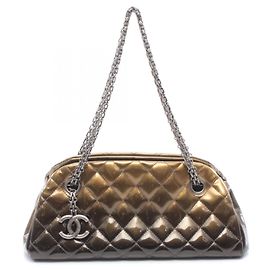 Bolso de Hombro Mini Bowling Matelassé Chanel Caqui
