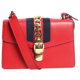 Gucci Bolsa de ombro de couro vermelho Sylvie Vermelho
