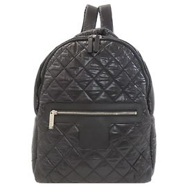 Chanel Coco Cocoon Nylon Rucksack Schwarz