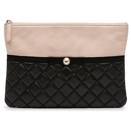 Chanel schwarze mittelgroße Clutch aus gestepptem Lamm- und Kalbsleder mit Perlen O Beige Andere