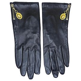 Luvas de couro pretas Christian Dior com pingentes CD Preto