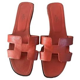 Hermès Oran sandals red leather Red