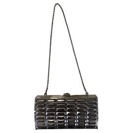 Clutch Judith Leiber Goddess Metal Prateado e Couro de Python Prata