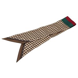 Cachecol/Cache-cou/Laço de pescoço/Bandeau em seda xadrez da linha Sherry da Gucci em marrom e bege para mulheres Marrom