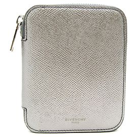 Givenchy Runder Reißverschluss Geldbeutel Damen Leder Mittel Geldbeutel (gefaltet) Gunmetal, Silber Silber