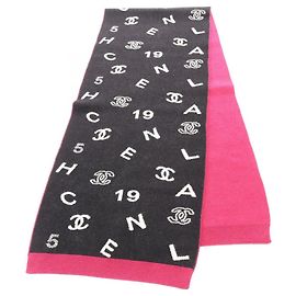 Cachecol Chanel Coco Mark, Cashmere e Elastano, Feminino, Preto, Branco, Rosa Preto