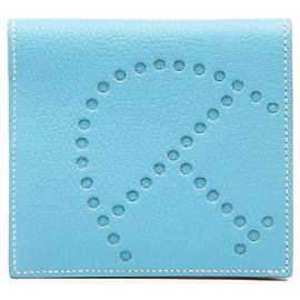 Billetera Bifold Evelyne Hermès Azul Celeste Chèvre Mysore Mujer HERMÈS Azul