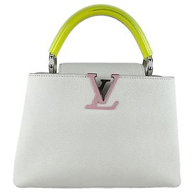 Borsa a spalla Capucines BB Louis Vuitton in pelle bianca, Donna, Bianco