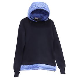 Suéter com capuz acolchoado Moncler em lã e poliamida azul marinho Azul Azul marinho