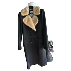 Maison Martin Margiela Abrigo negro con cuello de pelo Negro