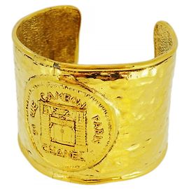 Bracelet jonc plaqué or Chanel Cambon Doré