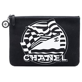 Chanel Black Medium Canvas La Pausa Zip O Case Clutch Black