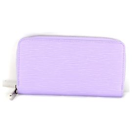 Louis Vuitton Zippy Wallet in Purple Epi Leather Purple