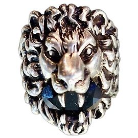 Anel Gucci Cabeça de Leão com Pedra Preta
