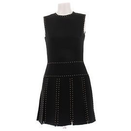 Valentino Garavani Robe courte noire à clous dorés Noir