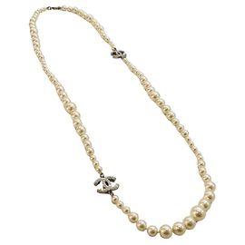 Collana Lunga di Perle Chanel Argento