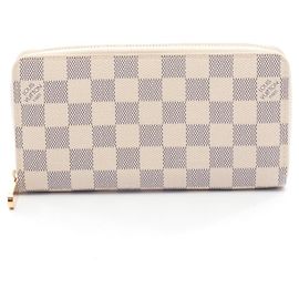 Louis Vuitton Zippy Wallet in Damier Azur White Other